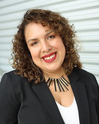 Photo of Ingrid Deras, MS, LMFT-A, Marriage & Family Therapist Associate
