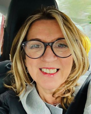 Photo of Brenda Mackie, Counsellor, MBACP