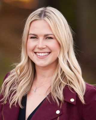 Photo of MacKenzie Dressing - Lifebulb Counseling & Therapy, Marriage & Family Therapist, LMFT