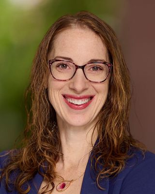 Photo of Tara Lung, Registered Psychotherapist, MCAP, RP