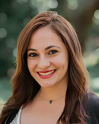 Photo of Beatriz Isaza, Psychiatric Nurse Practitioner, PMHNP