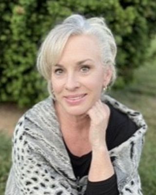 Photo of Laura Maxwell, Licensed Psychoanalyst in Tennessee