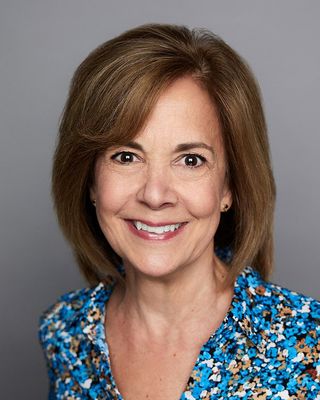Photo of Christine Collins, Counselor in Chicago, IL