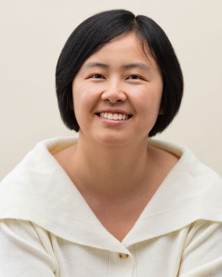 Photo of Mandy Lu, Psychologist in Washington