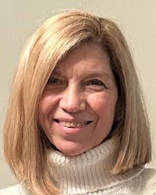 Photo of Laura Mathis, Psychologist, PsyD, MA