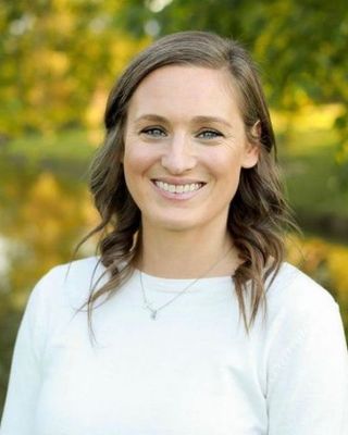 Photo of Mary Loftis, Licensed Independent Mental Health Practitioner, MS, LIMHP, LMHC, CPC