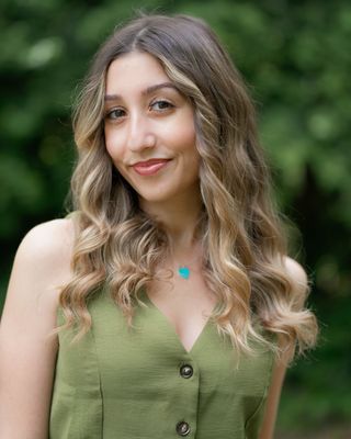 Photo of Arianna Caruso, Licensed Associate Counselor, LAC