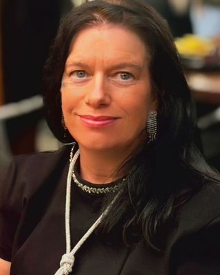 Photo of Caroline Burke, Psychotherapist, Pre-Accredited Member IACP