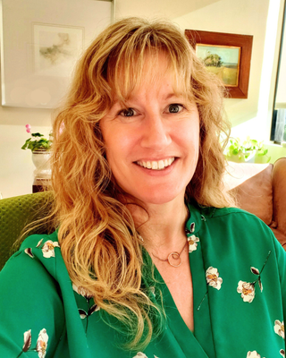 Photo of Suzanne Manser, Psychologist, PhD, CPsych