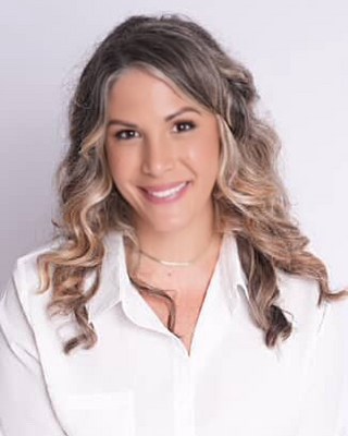Photo of Siobhan Strickhart, Licensed Professional Counselor, MA, EMDR, DBT, CEN