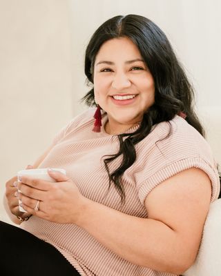 Photo of Raquel Solis, Licensed Master Social Worker, LMSW