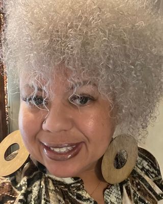 Photo of Jamila Edwards, Clinical Social Work/Therapist, LCSW, LSCSW