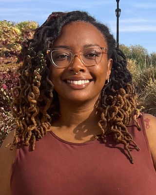 Photo of Jasmine Warren, Clinical Social Work/Therapist, MSW, LCSW
