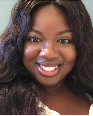 Photo of Dominique Robinson, Clinical Social Work/Therapist, LCSW
