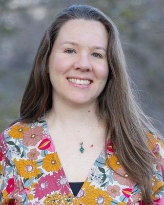 Photo of Hannah Wilson - Hannah Wilson Holistic Therapy, Licensed Professional Counselor, LCPC, PMH-C, ATR-BC