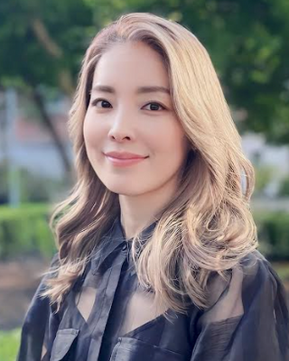 Photo of Jiyoung Kim, Clinical Social Work/Therapist, LCSW, EMDR, IFS
