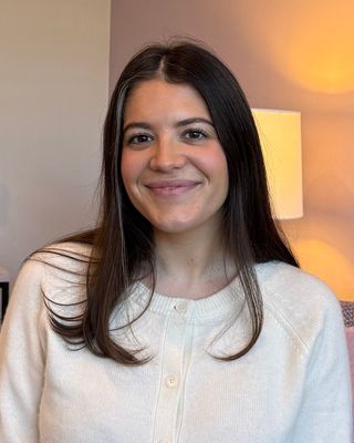 Photo of Riley Hollahan - I Heart Therapy Inc, Marriage & Family Therapist, LMFT