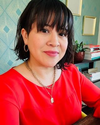 Photo of Azalea Aguilar, Clinical Social Work/Therapist in Fairfax, VA