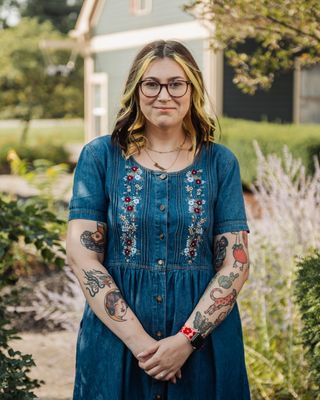 Photo of Glynis Lonnemann, Clinical Social Work/Therapist, MSW, LSW, LICDC