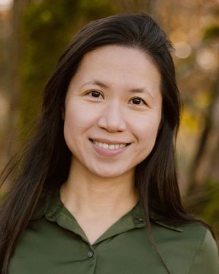 Photo of Han Tran, Psychologist, PhD