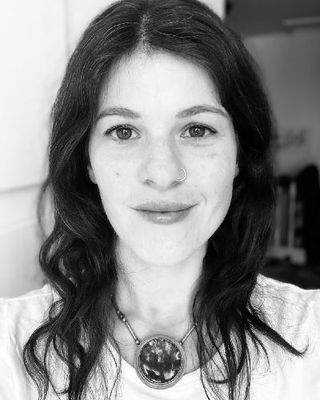 Photo of Julia Glosserman, Licensed Professional Counselor Candidate, MA, LPCC