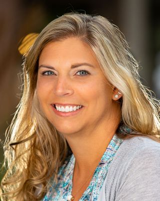 Photo of Holly Sumner, Clinical Social Work/Therapist, MSSW, LCSW, LCADC