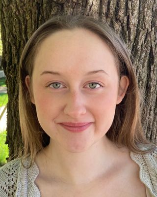 Photo of Evelyn Fehrlen, Pre-Licensed Professional, BA