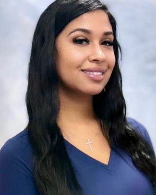 Photo of Nicole Salvador, Licensed Professional Counselor, MS, LMHC, LPC