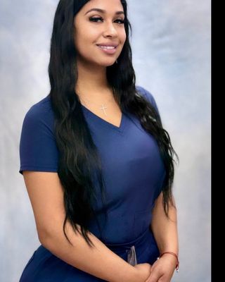 Photo of Nicole Salvador, Licensed Professional Counselor, MS, LMHC, LPC