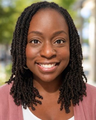 Photo of Vinessa Owen, Clinical Social Work/Therapist, MSW, LCSW