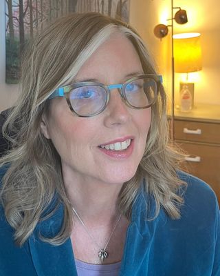 Photo of Kate Helen Hope Slater - Kate Hope, Psychotherapist, MSc, MUKCP