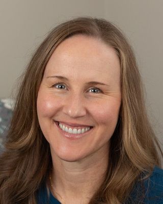 Photo of Jen George - Jen George - Trauma Therapist, ART trained, Pre-Licensed Professional, CSW