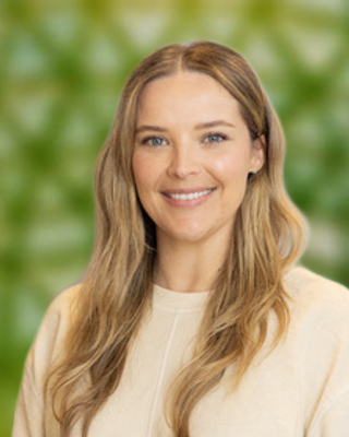 Photo of Emma Bidstrup - Emma Bidstrup Psychology, Psychologist, MPsych, PsyBA - Clin. Psych