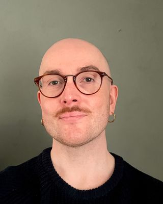 Photo of Ash Beachey, Counsellor, MBACP