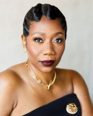 Photo of Ronika Cotton, Marriage & Family Therapist