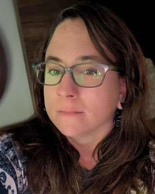 Photo of Leslie Saturnia Chapman, Clinical Social Work/Therapist, BS, MSW, LCSW