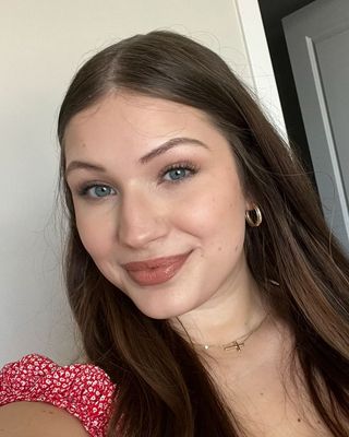 Photo of Becca Christiansen, Pre-Licensed Professional, tLMHC, CADC
