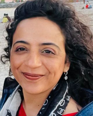 Photo of Sumbul Zahra, Registered Psychotherapist, MACP, MBBS