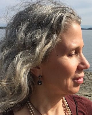 Photo of Mika Barker-Hart, Counselor, LCSW, FIPA