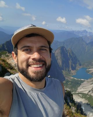 Photo of Juan Miranda, Licensed Social Worker Associate, MSW, LICSWA