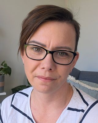 Photo of Rachel Durrant - CuriousNeuro Counselling - Rachel Durrant, Counsellor, MA, PACFA