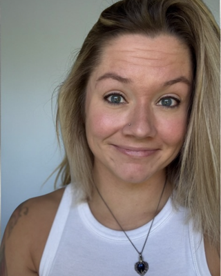 Photo of Nicole Lanning, Licensed Mental Health Counselor Associate, LMHCA, NCC, CSAYC