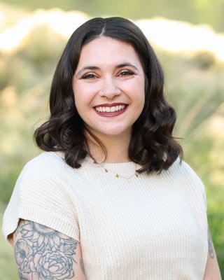 Photo of Taylere Looney, Marriage & Family Therapist, MA, LMFT