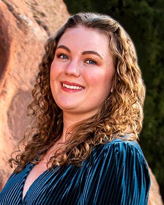 Photo of Sarah Cooley, Clinical Social Work Candidate, SWC, ADDC