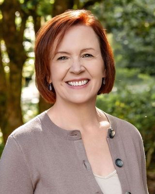 Photo of Traci Lenzi, Clinical Social Work/Therapist, LICSW