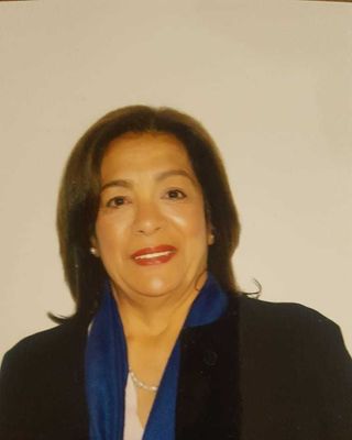 Photo of Mona Gendy, Counsellor, MA, ACA-L4