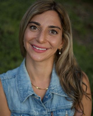 Photo of Deema Kanbaragha, LMFT, Marriage & Family Therapist