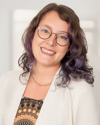 Photo of Julie Ellen Williams, Marriage & Family Therapist, MA, LMFT