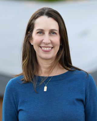 Photo of Holly Johnson Carr, Clinical Social Work/Therapist, MSW, LCSW
