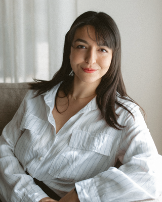 Photo of Rashin Heydari-Alamdari, Registered Psychotherapist (Qualifying), MA, RP
